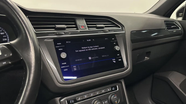 Volkswagen Tiguan - Afbeelding 30 van 30