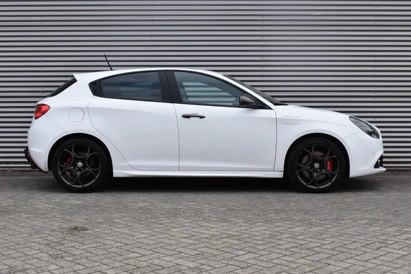 Alfa Romeo Giulietta - Afbeelding 8 van 29