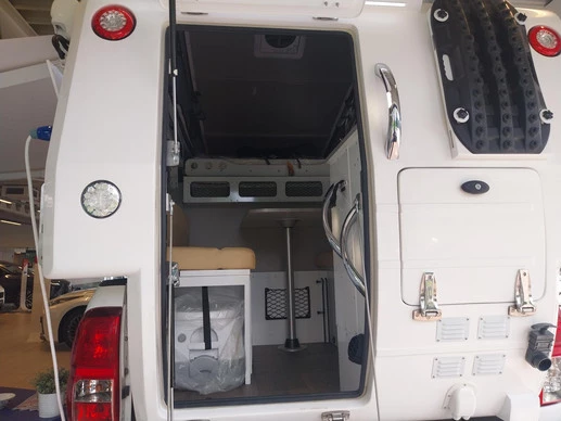 Toyota Hilux - Afbeelding 17 van 24