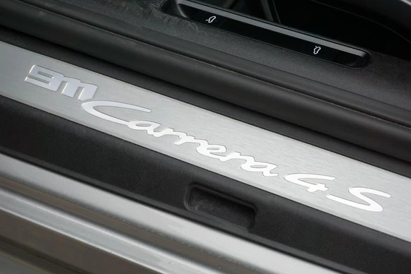 Porsche 911 - Afbeelding 24 van 30