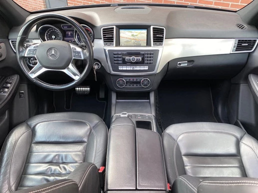 Mercedes-Benz M-Klasse - Afbeelding 8 van 30