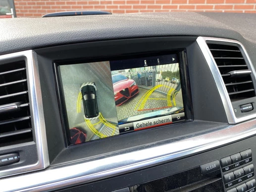 Mercedes-Benz M-Klasse - Afbeelding 14 van 30