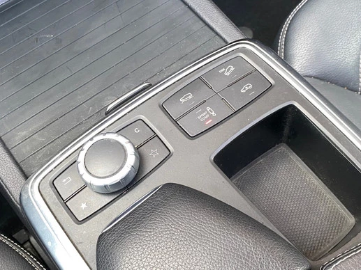 Mercedes-Benz M-Klasse - Afbeelding 19 van 30