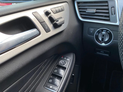 Mercedes-Benz M-Klasse - Afbeelding 21 van 30