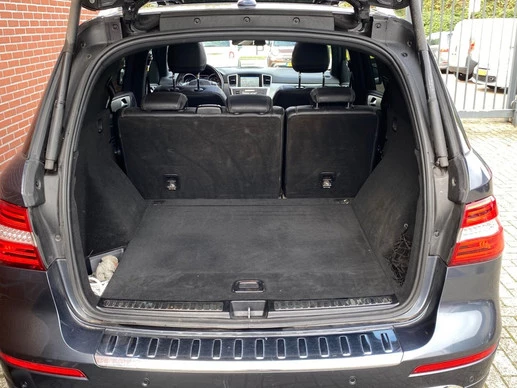 Mercedes-Benz M-Klasse - Afbeelding 23 van 30