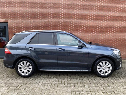 Mercedes-Benz M-Klasse - Afbeelding 26 van 30