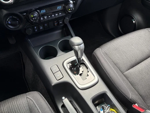 Toyota Hilux - Afbeelding 25 van 30