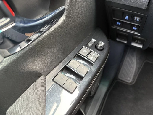 Toyota Hilux - Afbeelding 26 van 30