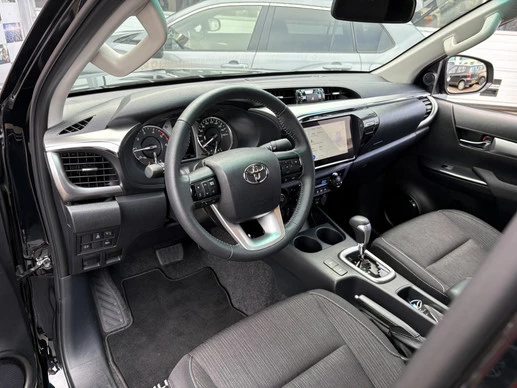 Toyota Hilux - Afbeelding 28 van 30