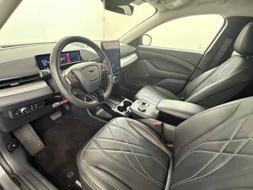 Ford Mustang Mach-E - Afbeelding 8 van 30