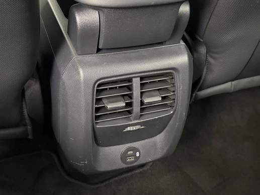 Ford Mustang Mach-E - Afbeelding 27 van 30