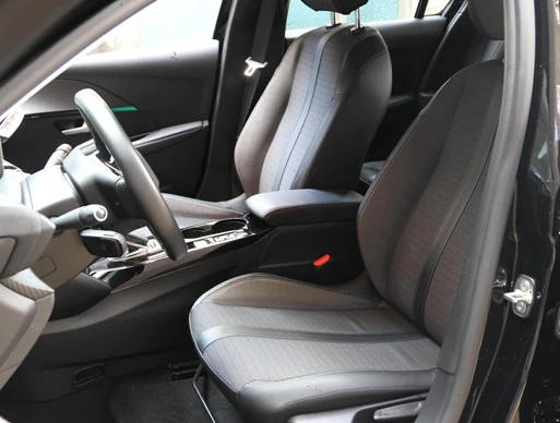 Peugeot e-208 - Afbeelding 13 van 30