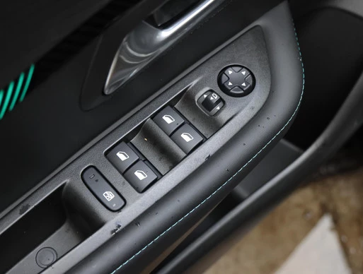 Peugeot e-208 - Afbeelding 23 van 30