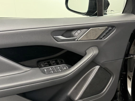 Jaguar I-PACE - Afbeelding 20 van 30