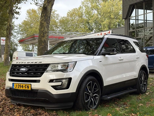 Ford Explorer - Afbeelding 3 van 17
