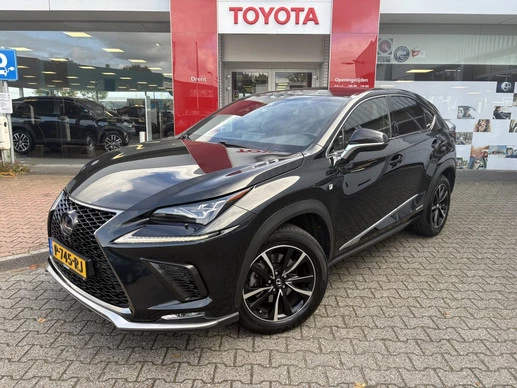 Lexus NX - Afbeelding 1 van 30