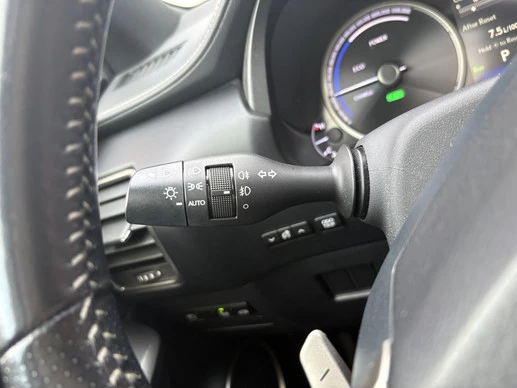 Lexus NX - Afbeelding 15 van 30