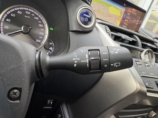 Lexus NX - Afbeelding 16 van 30