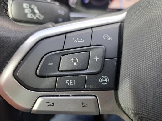 Volkswagen Tiguan - Afbeelding 15 van 30