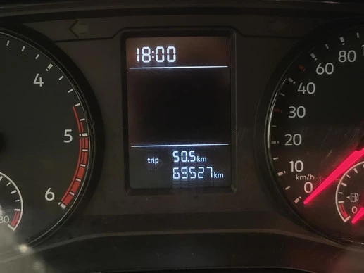 Volkswagen Amarok - Afbeelding 10 van 18