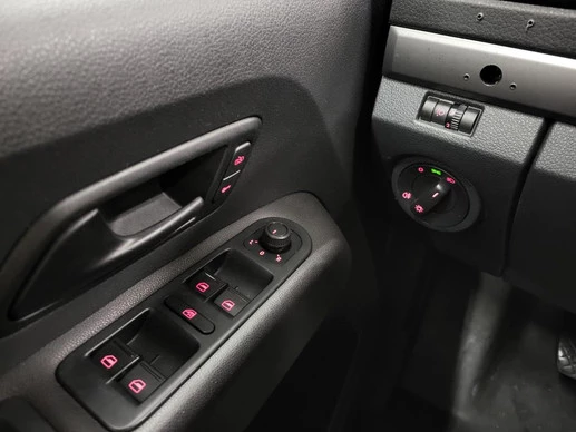 Volkswagen Amarok - Afbeelding 13 van 18
