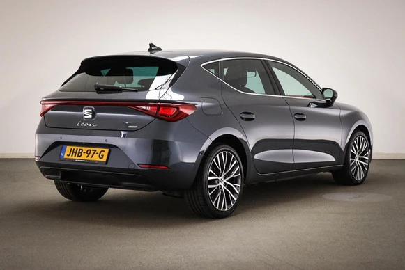 SEAT Leon - Afbeelding 2 van 30