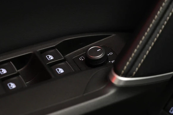SEAT Leon - Afbeelding 28 van 30