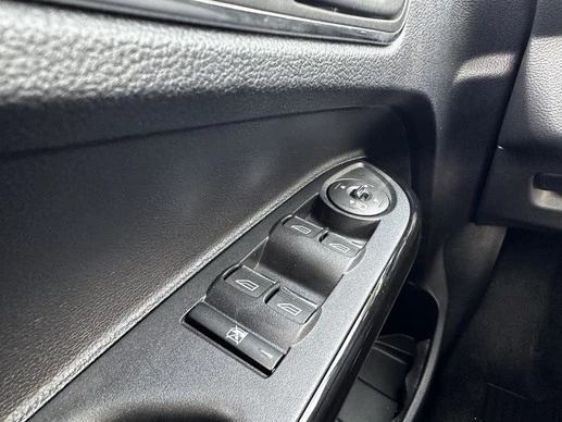 Ford B-MAX - Afbeelding 17 van 30