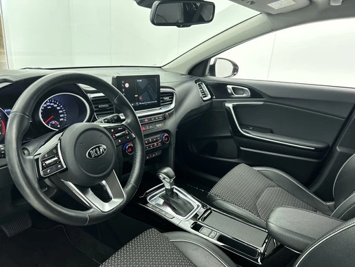 Kia Ceed - Afbeelding 21 van 30