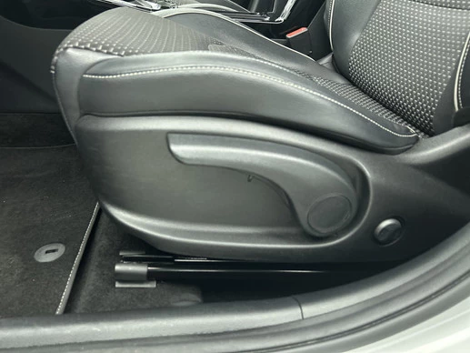 Kia Ceed - Afbeelding 24 van 30