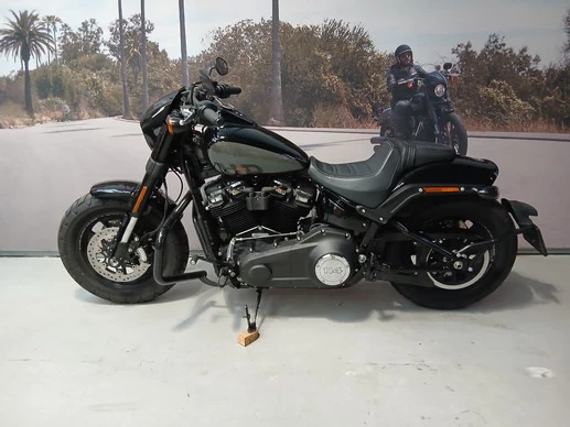 Harley-Davidson Fat Bob 1868 - Afbeelding 2 van 13