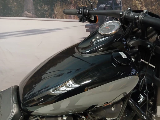 Harley-Davidson Fat Bob 1868 - Afbeelding 6 van 13