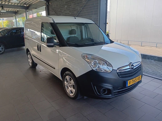 Opel Combo - Afbeelding 1 van 15