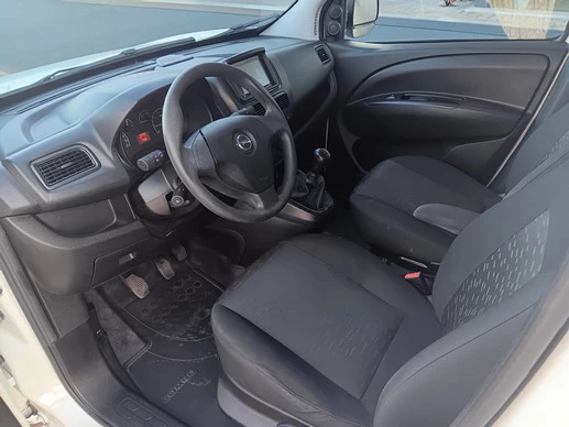 Opel Combo - Afbeelding 9 van 15