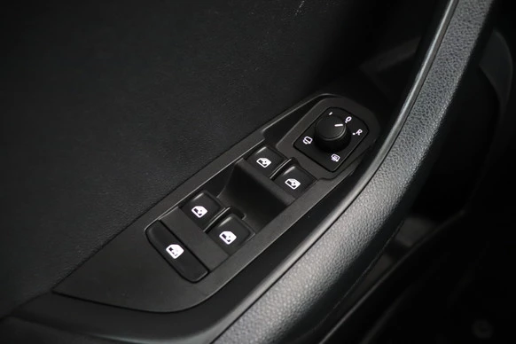 Škoda Karoq - Afbeelding 16 van 25