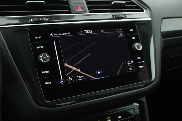 Volkswagen Tiguan - Afbeelding 24 van 30