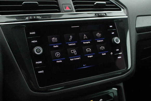 Volkswagen Tiguan - Afbeelding 27 van 30