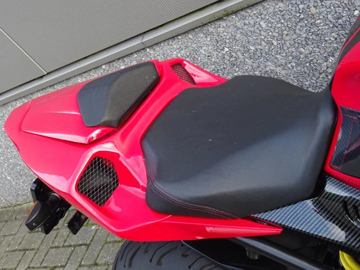 Honda CBR 650 - Afbeelding 12 van 16
