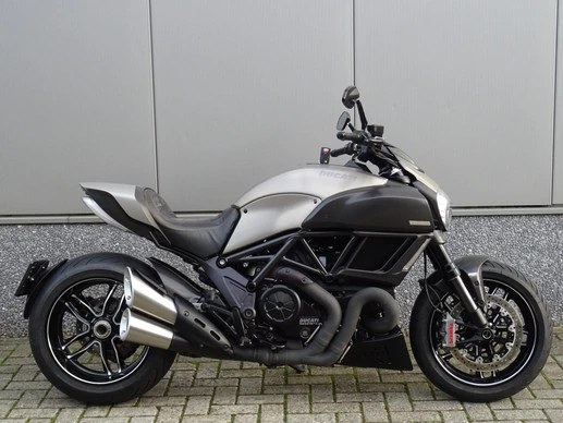 Ducati Diavel - Afbeelding 1 van 18