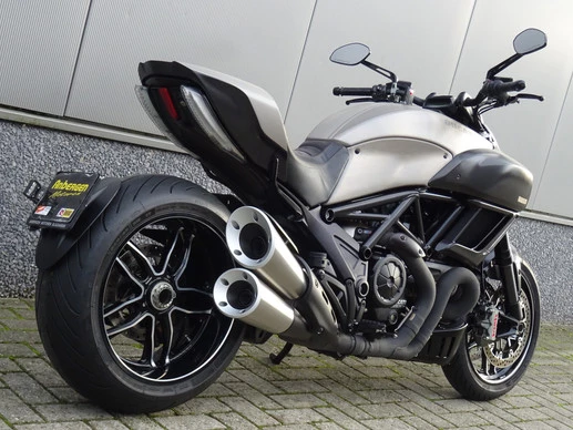 Ducati Diavel - Afbeelding 3 van 18