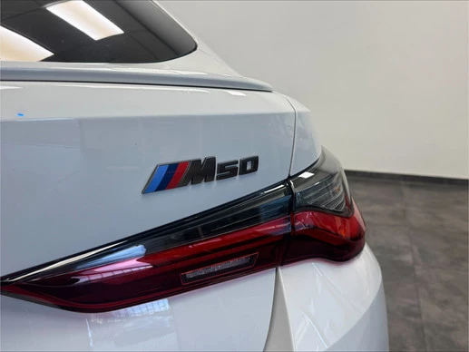 BMW i4 - Afbeelding 10 van 30