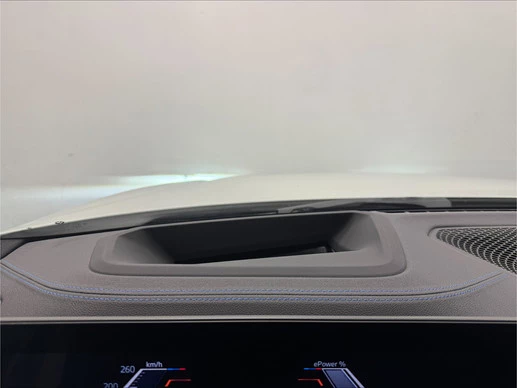 BMW i4 - Afbeelding 29 van 30