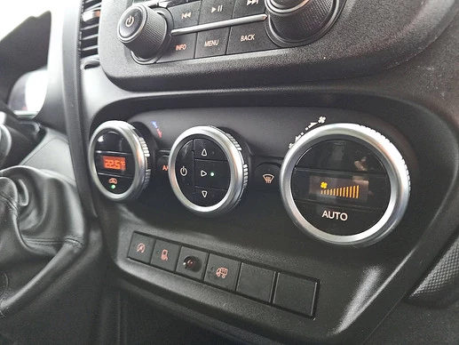 Iveco Daily - Afbeelding 13 van 18