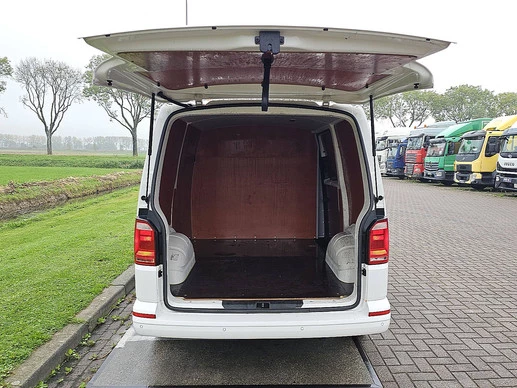 Volkswagen Transporter - Afbeelding 12 van 16