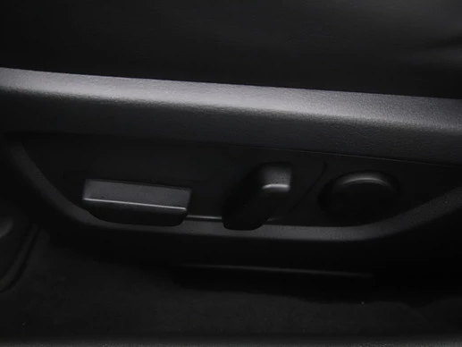 Mazda CX-30 - Afbeelding 13 van 30