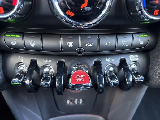 MINI Cooper - Afbeelding 29 van 30