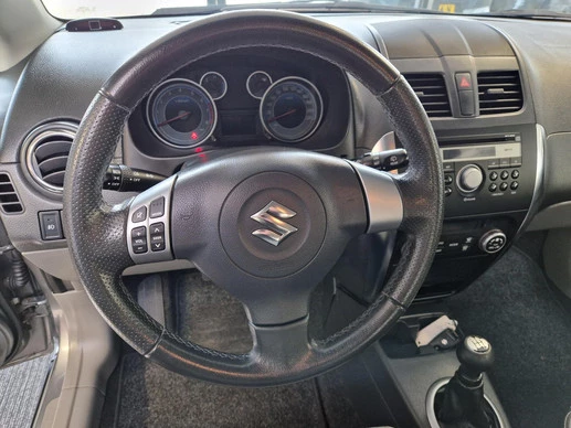 Suzuki SX4 - Afbeelding 14 van 25