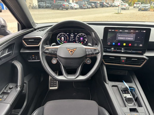 CUPRA Leon Sportstourer - Afbeelding 8 van 30
