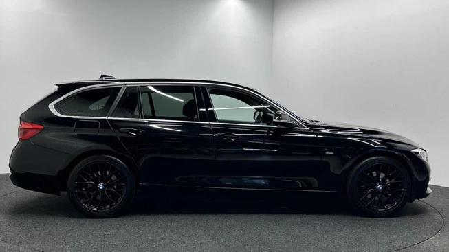 BMW 3 Serie - Afbeelding 13 van 30