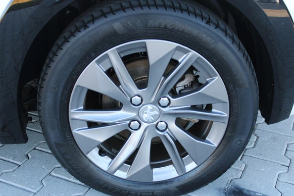 Peugeot e-208 - Afbeelding 8 van 30